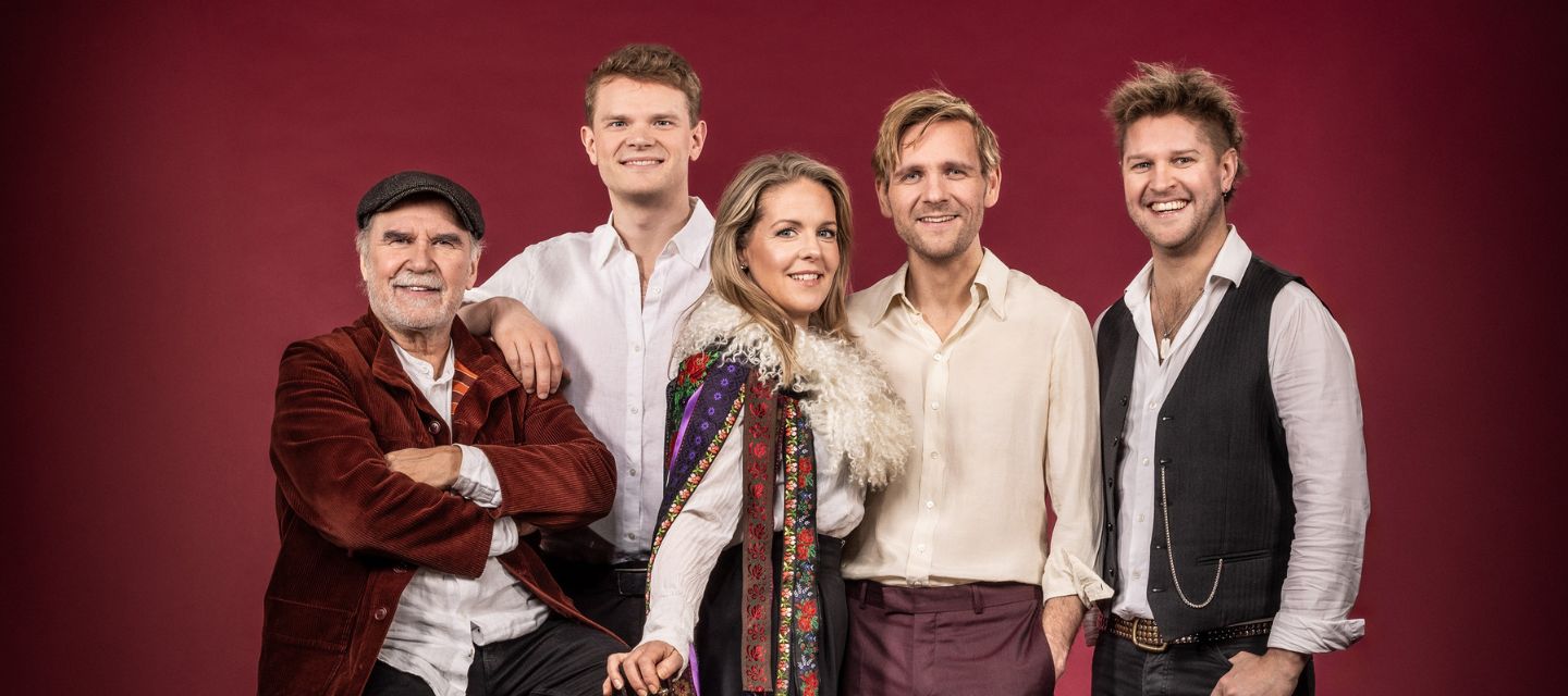 Dreamers’ Circus feat. Sofia Karlsson & Ale Möller
